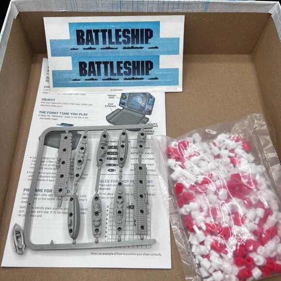 Hasbro Gaming Battleship Classic Board Strategy Game Age 7+ Open Box - Picture 9 of 13